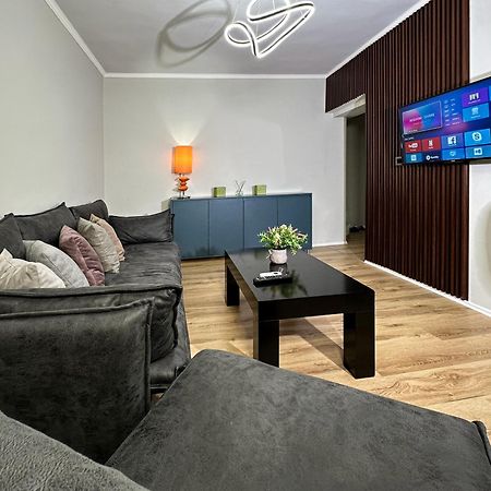 Home Select Tiranë Ngoại thất bức ảnh