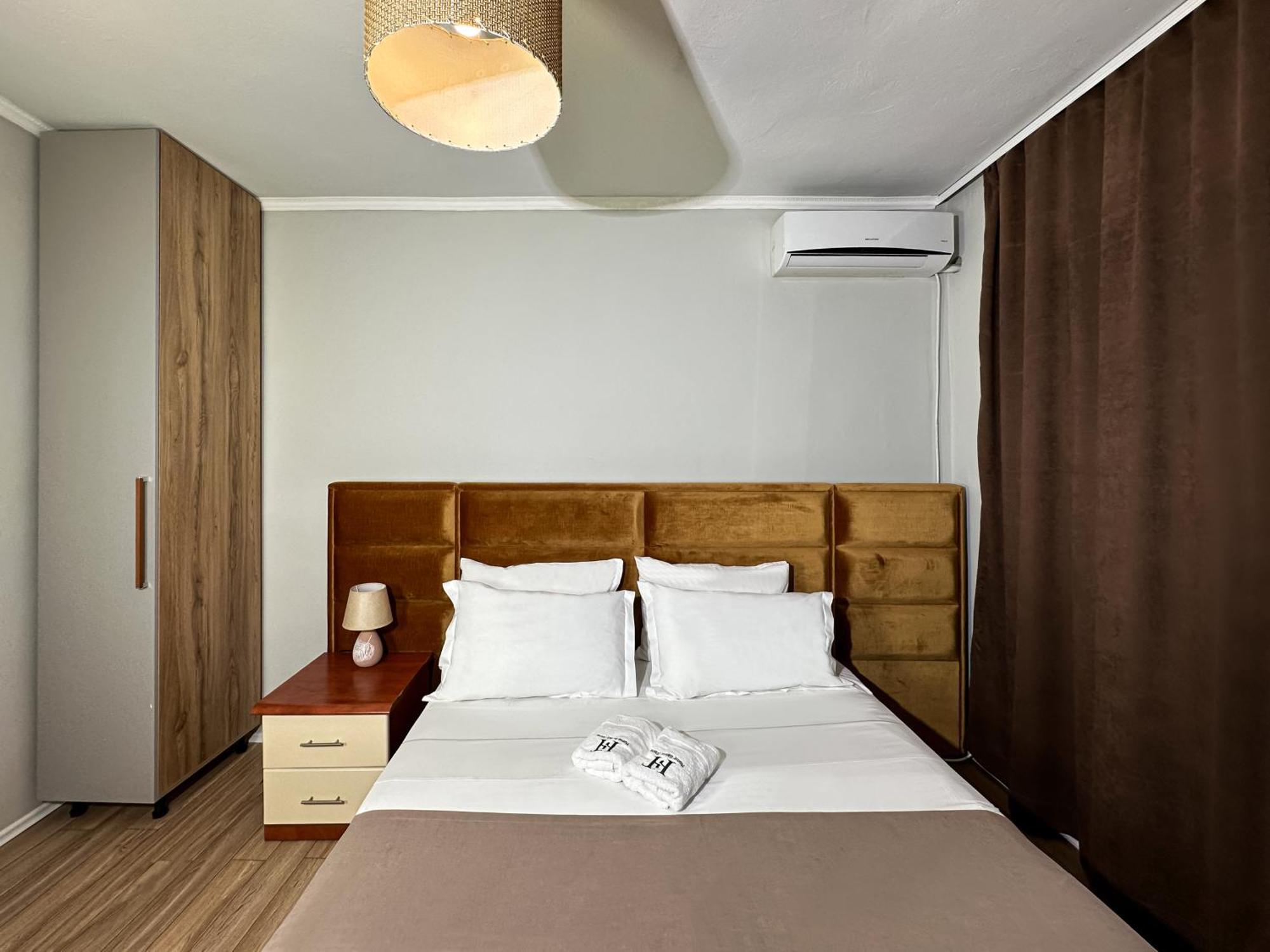 Home Select Tiranë Ngoại thất bức ảnh
